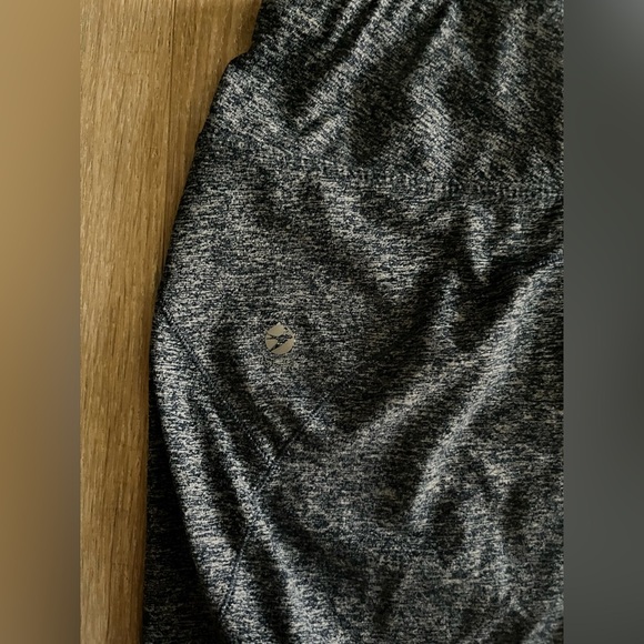 Oiselle Women’s Lux Skirt Blue Heathered Straight Stretch Athleisure - Size4 - Picture 5 of 6